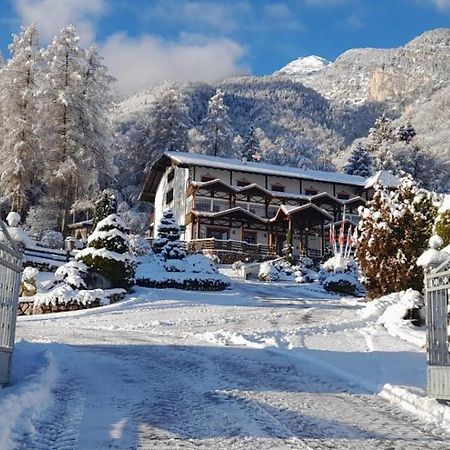 Hotel Ristorante Scoiattolo Sporminore Εξωτερικό φωτογραφία